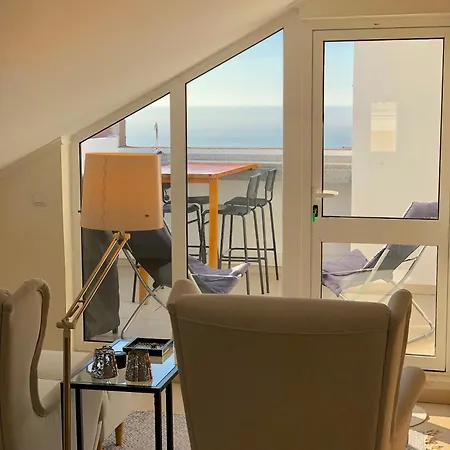 Апартаменты Sea Breeze Ii - Private Sea View Terrace And Office Назаре