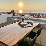 Sea Breeze Ii - Private Sea View Terrace And Office Apartamento Nazaré